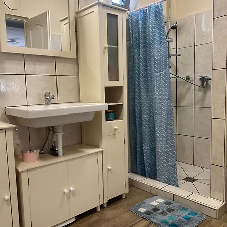 Szilviapartman Σίοφοκ