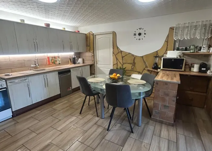 Szilviapartman Шиофок